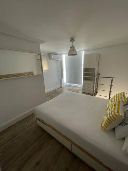Atico Duplex Con Terraza En Pleno Centro De Jerez Lejlighed Jerez de la Frontera Eksteriør billede